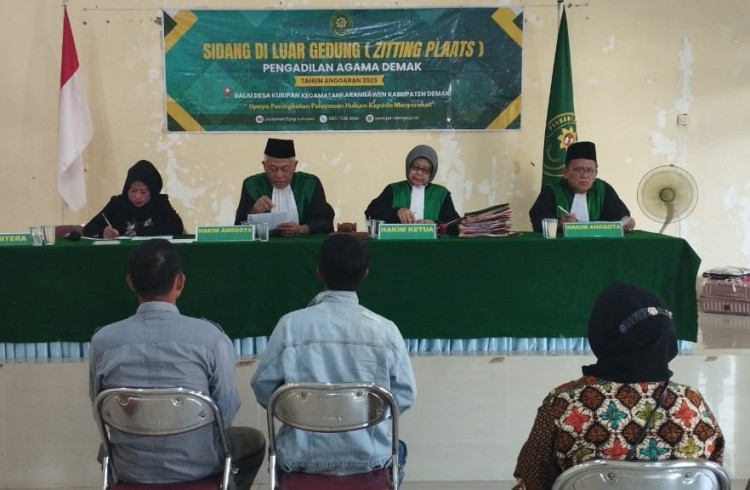 (11/07/2025) PA Demak Gelar Sidang Keliling di Balai Desa Kuripan sebagai bentuk pelayanan hukum yang mendekatkan akses keadilan kepada masyarakat